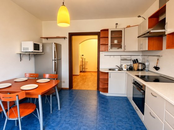 Продаж 3-кімнатної квартири, 93м2, Порика 7а, Подільський район Киев