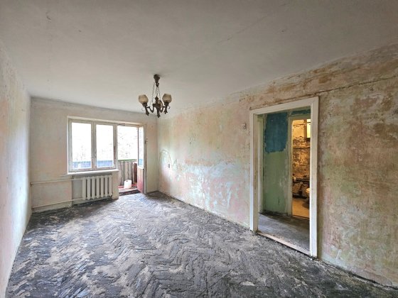 Без комісії. Продаж 2-к квартири 45 м.кв. під капремонт. Метро Дорогожичі Київ