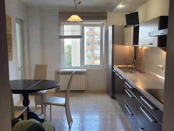 Продаж 3-к квартири  просп. Гонгадзе Георгія 18ж Киев