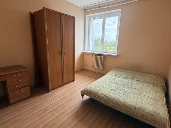 Здається 2-кімнатна квартира, Промзона, вул. Залізнична Бровары