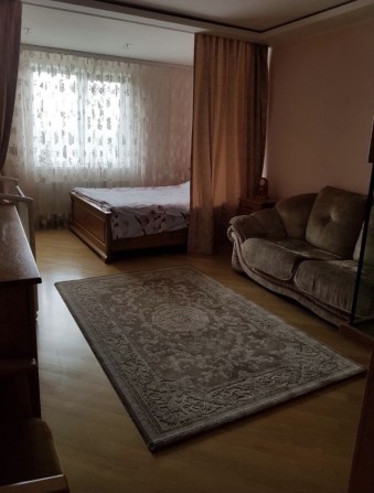 Оренда 2х кімнатної квартири в Бучі , жк Почаївський. - фото 1