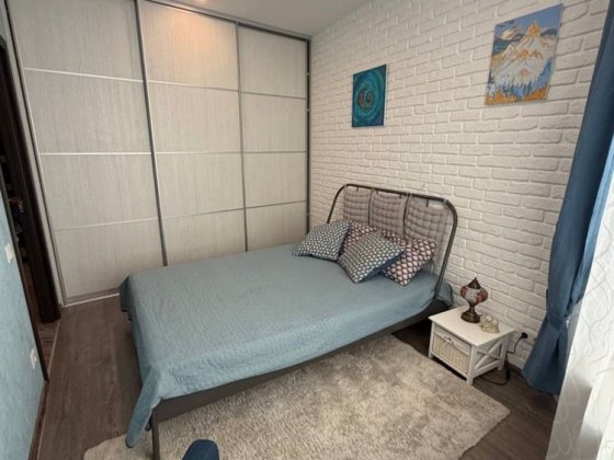 Оренда ЖК Зарічний Бажана 1 а метро Славутич 50 м2 можна з тваринкою Киев