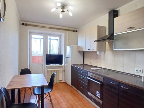 Москаленка 8А здам гарну сучасну 1 к квартиру новий ремонт меблі техніка Бровари