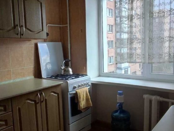 Здається 2-х кімнатна квартира, вул. Героїв Небесної Сотні 15, центр Броварів. Бровары