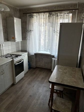 Оренда 2к квартири.  вул. Малишка 31А. Метро Чернігівська. - фото 1
