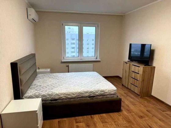 Оренда 1-кімнатної квартири в ЖК на Оболоне