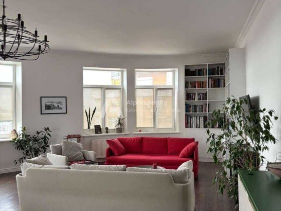 Оренда 3к квартири, Печерськ, 150м2, Коновальця 36В Киев
