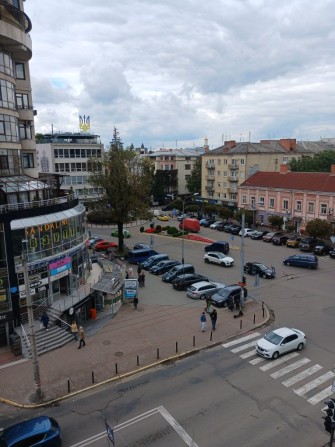 Здається 2х кімнатна центр стометрівка з і/о - фото 1