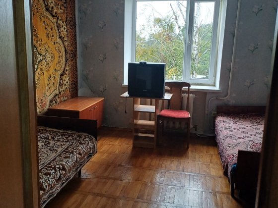 Оренда 2к в центрі міста! Газ, величезний засклений балкон 10 кв.м.