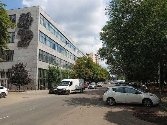 Оренда 3-кімнатної квартири в центрі, район Промприлад Івано-Франківськ