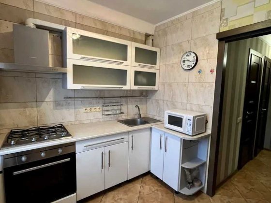 Оренда 1 кім квартири на 3 поверсі Київ,вул.Героїв полку "Азов", 32-Б, Оболонський р-н.