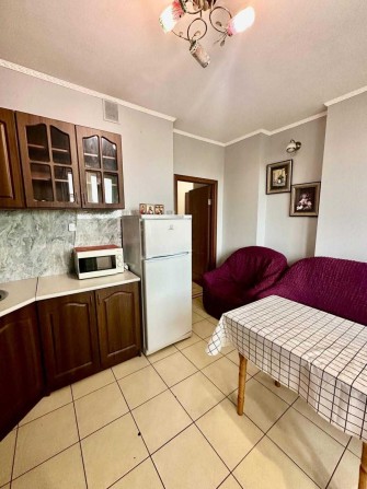 Харківське шоссе 17а, 1к, ТЦ Мега Сіті,  м Дарниця 10 хв транспортом - фото 1