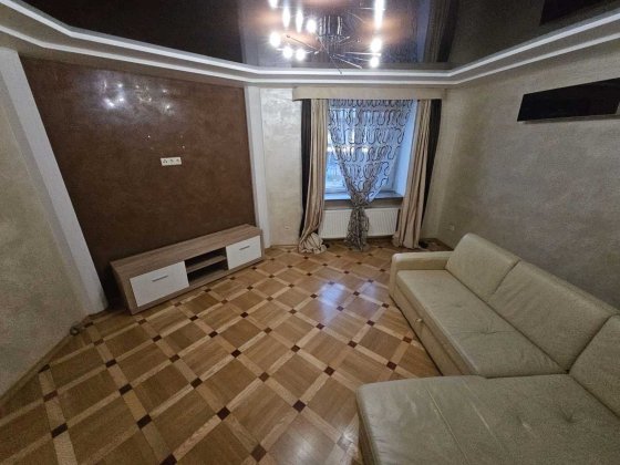 Оренда 3 кімнатної квартири Луцк