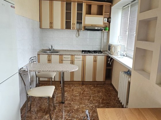 2-к квартира, оренда, метро КПІ Киев