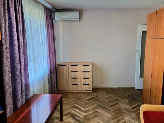 Двокімнатна,м.Лісова,м.Чернігвська , можна з тваринками да дітьми.