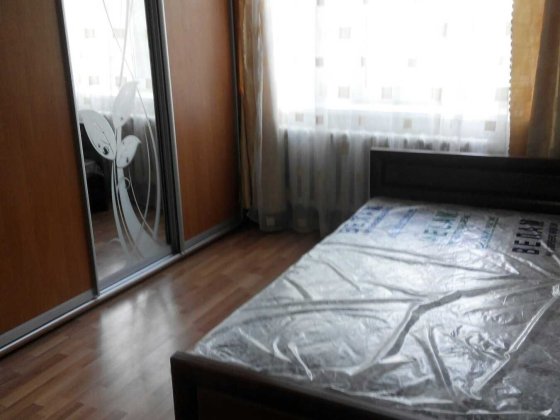 Здам квартиру Оболонь, 7хв.від метро,ГАЗ.Низький поверх,без комісійних Киев