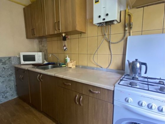 Здам 2-квартиру Соборна 404В Ровно