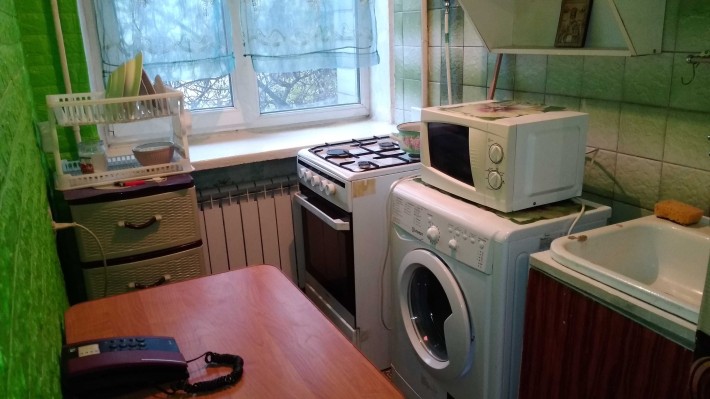 Однокімнатна Севастопольська та Космонавтів Площі по вулиці Ушинського,25    Газ    Суперповерх - 3/ - фото 1