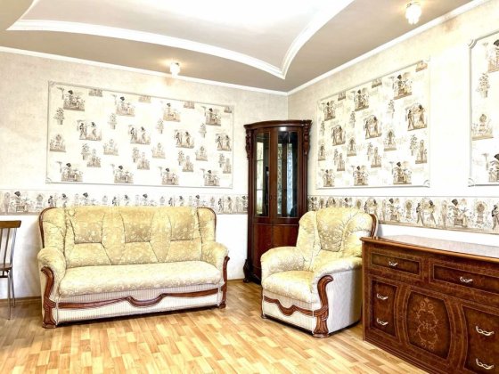 Оренда 2-кімнатноі на 96 кварталі Кривий Ріг