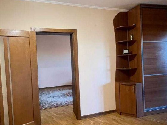 Оренда просторої 2 кімн квартири вул.Відінська Ровно
