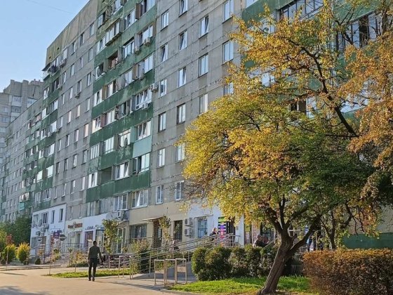Продаж 3-кімнатної квартири у Сихівському районі Львова, вул. Сихівська, 28 Львов