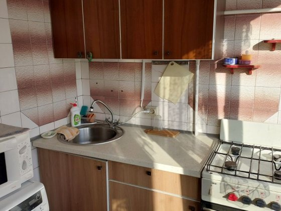 Сдам 1-ю кв-ру м.Черниговская, ул.Братиславская  4 Киев