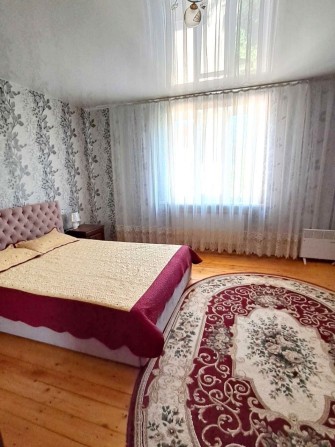 Вільно‼️Здам 1 кімнату в  кварт. для дівчини, вул.Сторожинецька- Героїв Майдану - фото 1