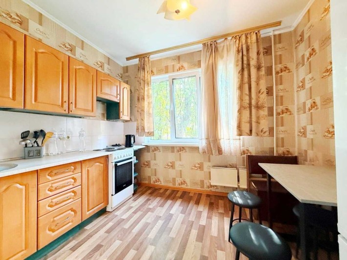 2-х кімнатна квартира, 15 хв. ходьби від метро Вирлиця. - фото 1
