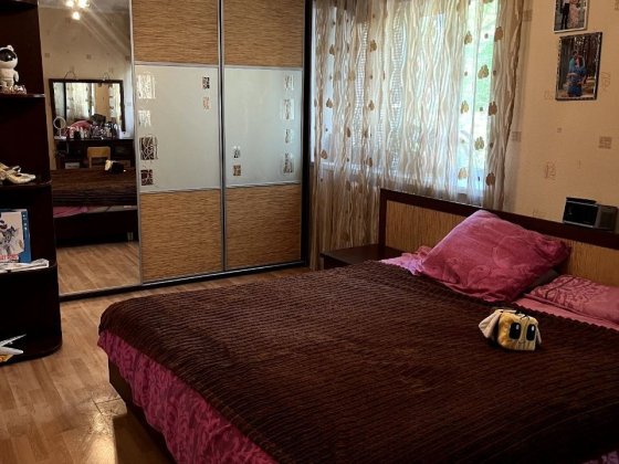 Здається 3 к кв Хімік 3й поверх Сумы