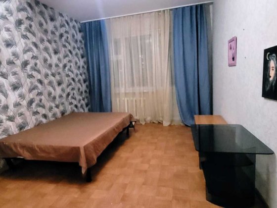 Оренда 2х к. м. Позняки,Осокорки Урлівська 7 Киев