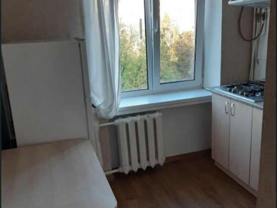 Здається 2 кімнатна квартира п'ятий поверх Черкаси