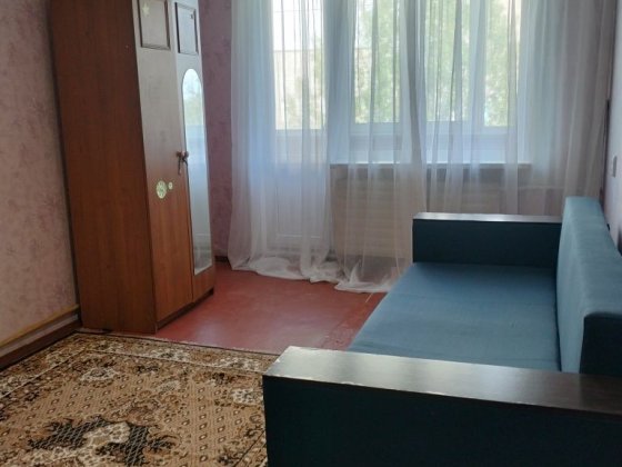 ВІЛЬНА  1- кім.квартира ,р-н Рокосовського Чернигов