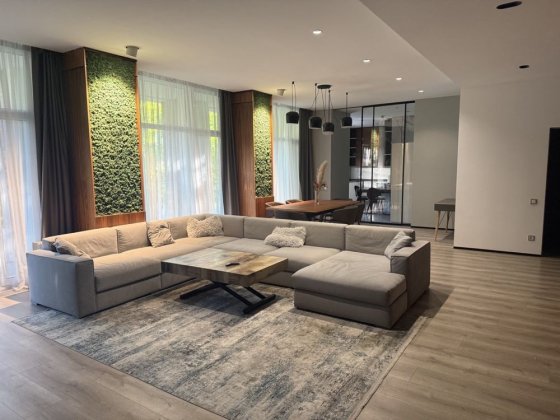 Аренда Comfort City секция LUX Днепр