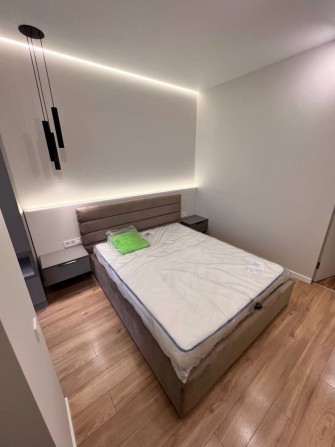 Оренда 2-кімнатної квартири в ЖК Comfort City (Рибінський), підключена до генератору - фото 1