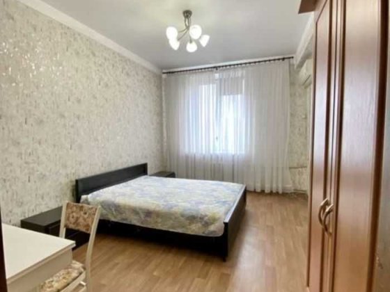 Здамо 3 кімнатну квартиру на вул. Криворізька 2 Дніпро