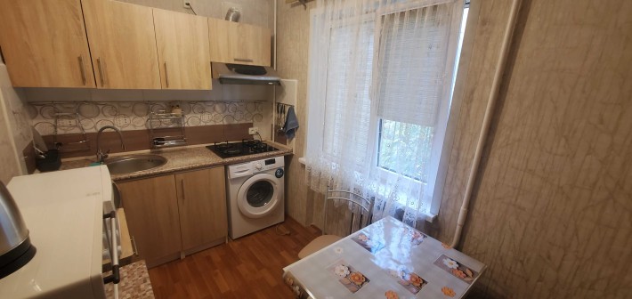 сдам 2комн квартиру ул Украинская 30 - фото 1
