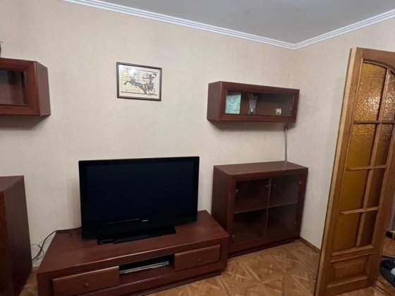 Сдаю классную  3-х комнатную квартиру в Октябрьском. Николаев