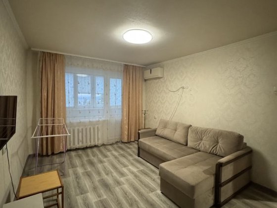 Оренда 1к Чешки ж/м Сокіл.