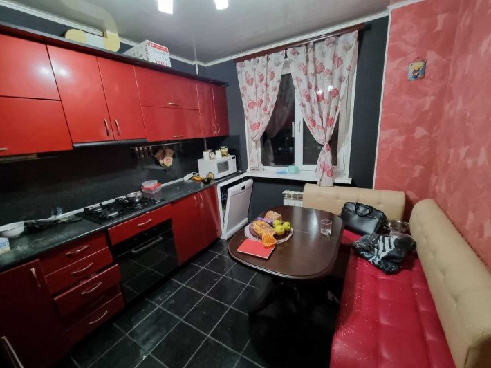 Оренда 4к квартири, 73м², Хортицьке шосе, 15-й мікрорайон. Від власника - фото 1