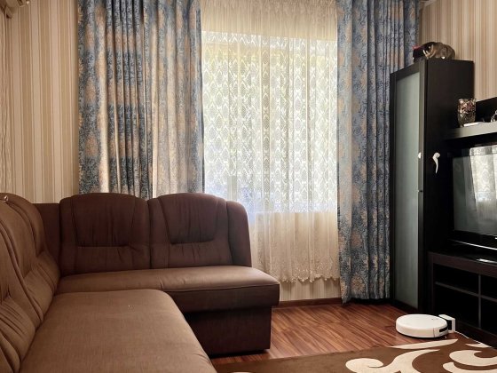 Оренда 3к квартири 65м²/10м² квартиру на Перемозі-6 (бул.Слави/AТБ)