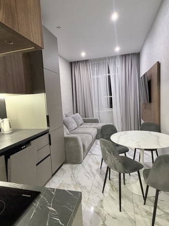 Аренда квартиры в ЖК Comfort City (Комфорт Сити), ул.Подолинского/Благоева, квартира с генератором в - фото 1