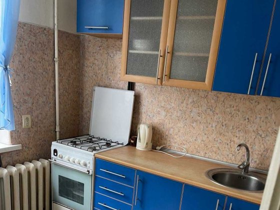 сдам 2комн квартиру ул Сталеваров Запоріжжя