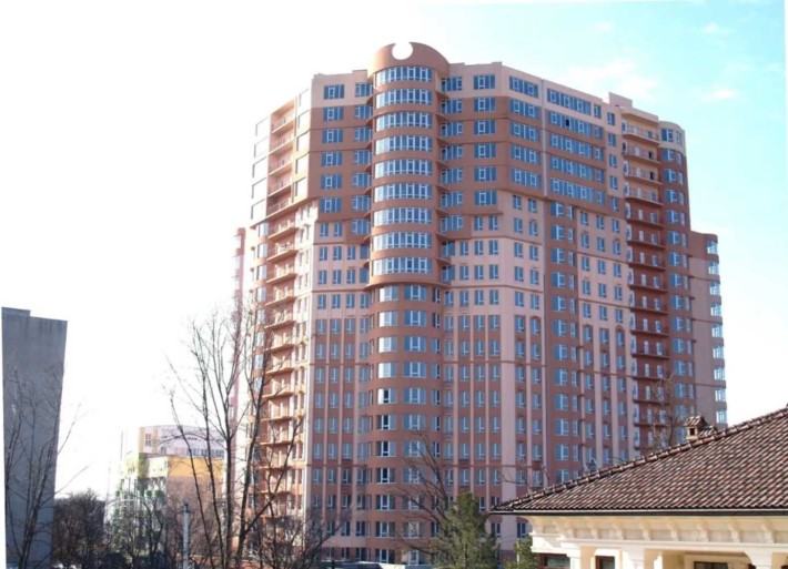 Сдам квартиру с ремонтом на фОНТАНе в новострое - фото 1