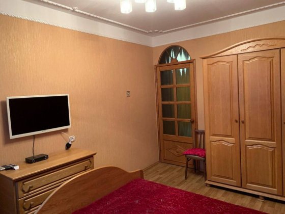 Сдам 2 комнатную квартиру на Салтовке Харьков