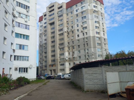 Свободна, сегодня можно заехать, можно с животными! Сдам 2 к кв в новострое, метро Заводская (Малыше Харків