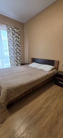 Сдам 1к.квартиру на Боровского ,ЖК Золотые Столбы - фото 1