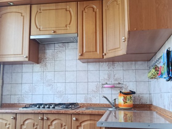 сдам 2 комнатную квартиру на Салтовке Харьков