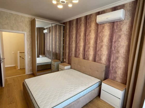 Оренда дворівневої квартири Софіївська Борщагівка Софіївська Борщагівка