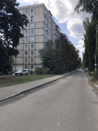 аренда 2 кои.кв.56кв.м.Борщаговка Святошин.р-н.ул.Л.Курбаса10"б"то - фото 1