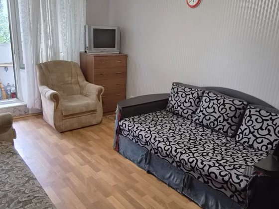 Здається 1 кімнатна квартира на 3 поверсі  в селищі Жуковського Харків